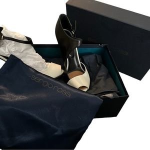 Sergio Rossi, black and white stilettos, size 6, heel height about 3.75 in high